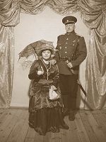 Kruger в чине подполковника с женой (подполковничихой)!!! (Суздаль 2005г)